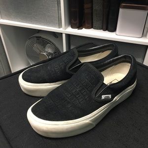 Women’s platform vans